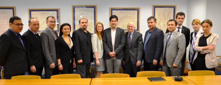Spring 12 Fellows with Martin Feldstein Spring 12 Fellows with Martin Feldstein